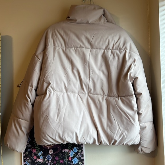 Beige Puffer Jacket - Picture 4 of 5
